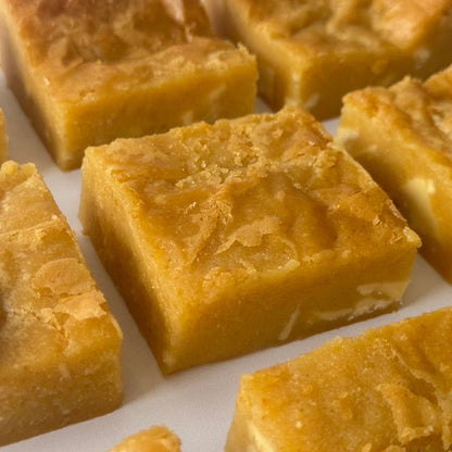 Plain Fudgy Blondies